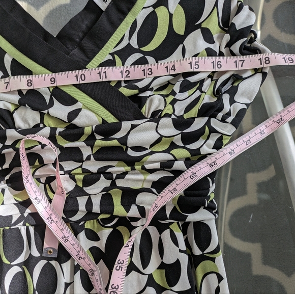 Pretty, Multi Print,Flutter Sleeve Dress - Picture 8 of 13